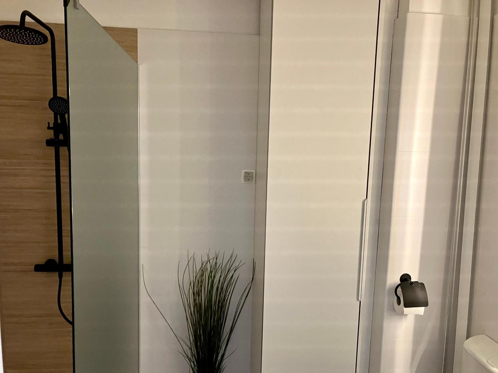 Delux Apartment La Arena With Private Garage ザグレブ エクステリア 写真